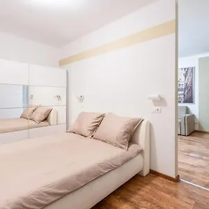 Seven Erzsebet Krt Budapest